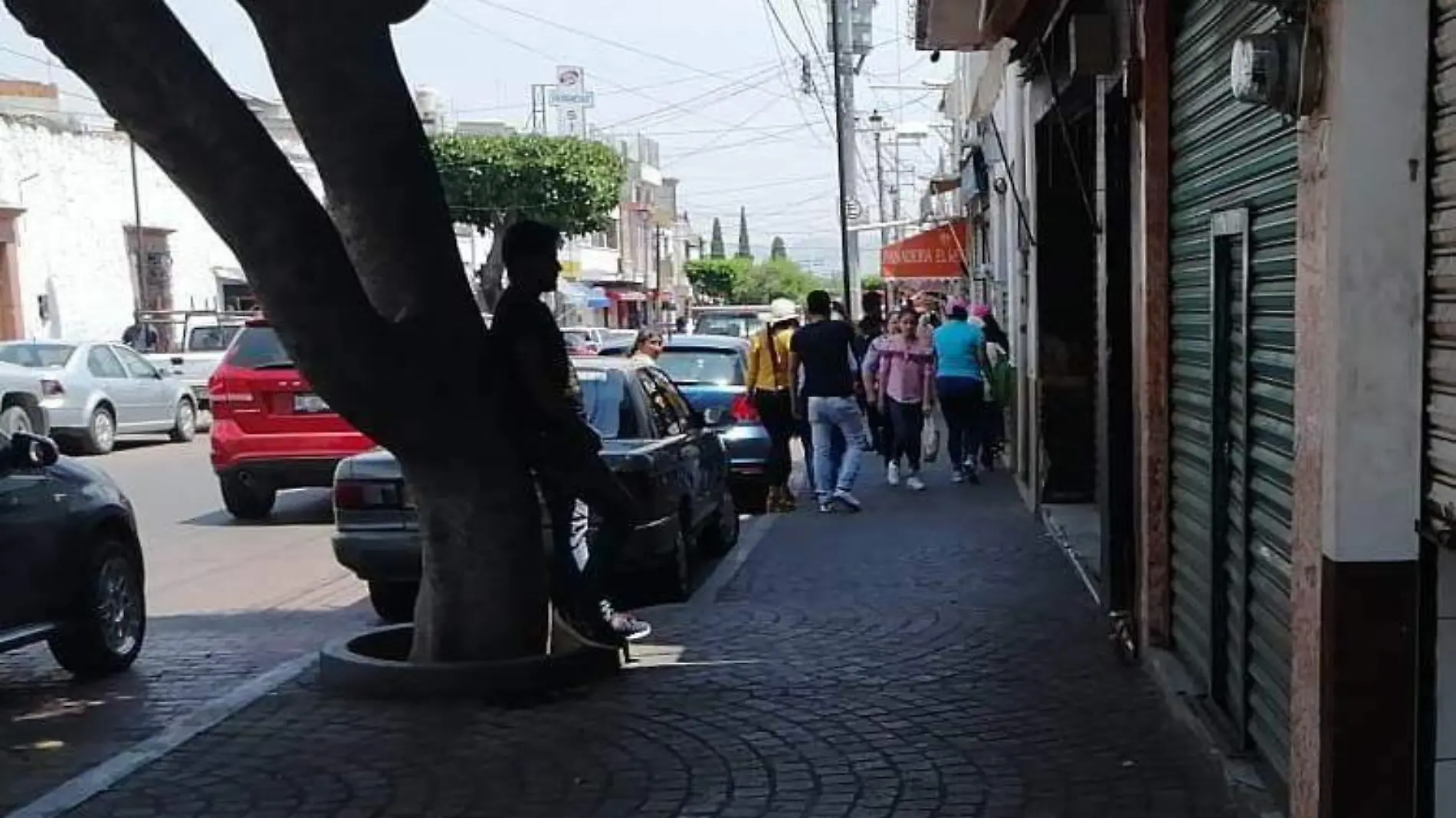 Pandemia por Covid-19 golpea fuertemente a comercio.  Foto Luis Luévanos  El Sol de San Juan del Río